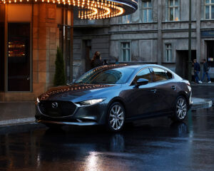 マツダ MAZDA3セダン