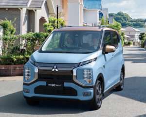 三菱 ekクロスEV