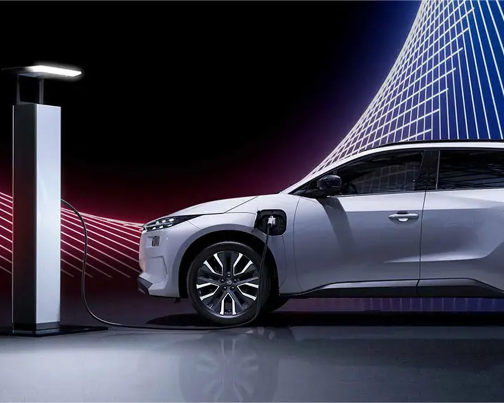 スバル ソルテラ