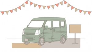 中古車店に並ぶ軽スーパーハイトワゴン